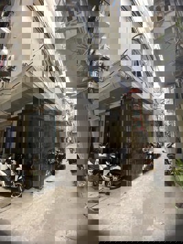 BÁN NHÀ ĐƯỜNG KIM GIANG. 45M2 - 7 TẦNG. THANG MÁY. LÔ GÓC.