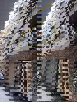 BÁN NHÀ MẶT NGÕ Ô TÔ ĐƯỜNG TRẦN QUANG DIỆU. 70M2 - 6 TẦNG. THANG MÁY.