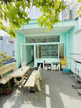 Bán nhà HXH khu VIP nhất Tân Phú, 3 tầng, 3 phòng ngủ thoáng mát, chỉ 6 tỷ