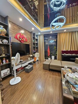 BÁN NHÀ LẠC LONG QUÂN – PHỐ NHẬT CHIÊU, TÂY HỒ NGÕ Ô TÔ - 6 tầng ,Mặt tiền 5m | Giá 11.5 tỷ