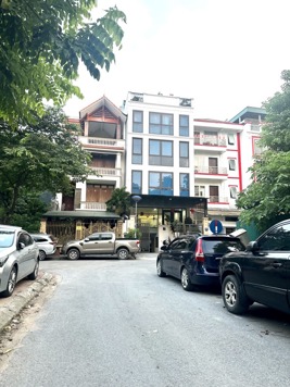 Bán nhà Hoàng Liệt, Hoàng Mai, Ô tô đỗ cửa, View hồ Linh Đàm, 43m2, 14.8 tỷ(CTL)