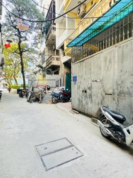 BÁN NHÀ NGÕ 102 ĐƯỜNG TRƯỜNG CHINH. 70M2 - 6 TẦNG. THANG MÁY. KINH DOANH.