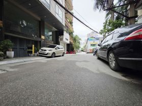 HIẾM PL CẦU GIẤY 45M, 5T, ÔTÔ ĐỖ CỬA, 2 THOÁNG, Ô CHỜ T.MÁY, GẦN PHỐ, KINH DOANH, 15.6 TỶ