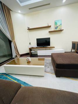 BÁN CĂN CHUNG CƯ  ROYAL CITY ĐƯỜNG NGUYỄN TRÃI. 110M2. 2PN. 2VS