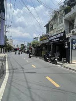 Bán biệt thự dt đất: 349m2 mặt tiền đường Chương Dương, Q. Thủ Đức, 11.5*32 