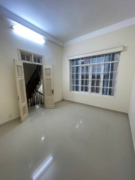 🔥🔥 **Ô TÔ 50M! NHÀ ĐẸP DƯƠNG VĂN BÉ, 55M², 4 TẦNG, 3PN, TRƯỚC NHÀ THOÁNG SÁNG. GIÁ 12 TỶ** 🔥🔥 