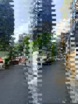 NHÀ MẶT TIỀN TÂN BÌNH - PHƯỜNG 4 CŨ - 50M2, 5 TẦNG, NGANG 4M,  Ô TÔ ĐỖ CỬA, VỊ TRÍ CỰC ĐẸP.