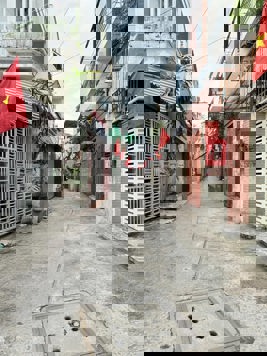 TRỤC XUYÊN TÂM 3/2 - 50M2 X 4 TẦNG, 4PN - KHÔNG QH,LG - THOÁNG 2 MẶT - GIÁ NHƯ MƠ.