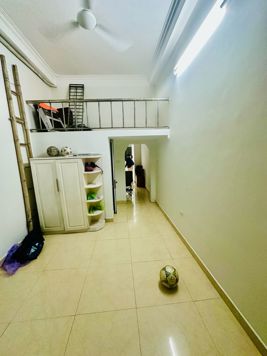 Bán Nhà 1 Mặt Phố. 1 Mặt Ngõ Cù Chính Lan. Thanh Xuân. DT 50m2. 4 Tầng. Giá 22.8 Tỷ.