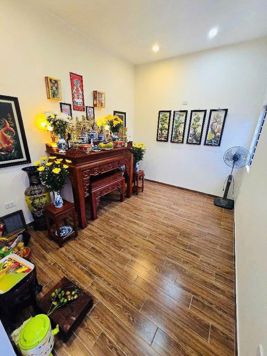 Bán Nhà Dân Xây Ngọc Hà. Ba Đình. DT 38m2. MT 4m. 4 Tầng. Giá 8.36 Tỷ.