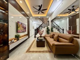 Bán nhà Trường Chinh - ngõ thông - 4 ngủ - 34m2 - 9,8 tỷ có TL