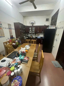 Bán nhà 3 tầng cũ 90m2 ở lê văn hiến, cạnh trường xây chung cư mini