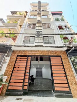 BÁN TÒA NHÀ ĐƯỜNG KHƯƠNG TRUNG. 110M2 - 7 TẦNG. THANG MÁY. 24 PHÒNG.