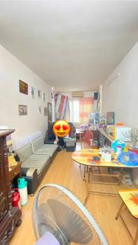 Bán Nhà Mặt Phố Hồ Đắc Di. Đống Đa. Ô Tô. Vỉa Hè. DT 39m2. MT 3.5m. 5 Tầng. Giá 19.9 Tỷ.