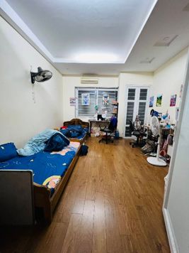 Bán nhà Xuân Đỉnh, 33m2, 5T, dân xây,ngõ trung tâm, oto gần hơn 9 đồng