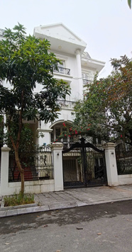 Bán Biệt thự Lideco Hoài Đức 250m2-5T, 2 mặt đường, gần hồ, 35,5 tỷ