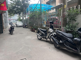 BÁN NHÀ ĐƯỜNG TRỊNH ĐÌNH CỬU. 50M2 - 6 TẦNG. Ô TÔ ĐỖ CỬA.