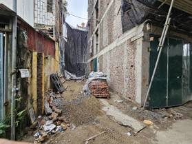 Bán đất Phú Diễn, 45m2, 1 nhà ra oto tránh, 7 chỗ vào nhà 8 tỷ hơn