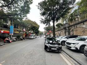 Mặt Phố Cổ Hoàn Kiếm – Tài Sản Truyền Đời – Đầu Tư Giữ Tiền Số 1 - 75m2. 3 tầng. MT 3.5M, 43 Tỷ