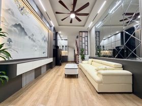 BÁN NHÀ KIM GIANG, NGÕ NÔNG GẦN Ô TÔ, MỚI Ở NGAY. DTSD 45M2, GIÁ 8,6 TỶ
