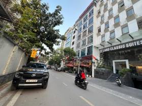 Bán toà nhà 10 tầng phố Trần Thái Tông nhỉnh 110 tỷ 150m2 mặt tiền 8,5m 