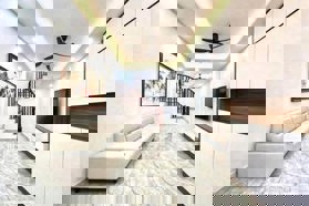 BÁN NHÀ 5 TẦNG KIM GIANG HOÀNG MAI 56M², MT: 5M, GẦN Ô TÔ, SỔ ĐỎ ĐẸP GIÁ 9.89 TỶ 