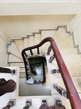 Bán nhà Thổ Quan - 38m2 - nhỉnh 9 tỷ - ngõ thông kinh doanh - ô tô - tiện ích bạt ngàn