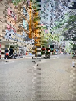 BÁN NHÀ ĐƯỜNG NGUYỄN LÂN. THANH XUÂN. 7 TẦNG. THANG MÁY. 16 PHÒNG.