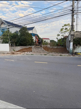 Bán Gấp Mảnh Đất Ngay Trục Chính Ra KCN VSIP  Mặt Tiền 8M Gía Chỉ Hơn 1 Tỷ 