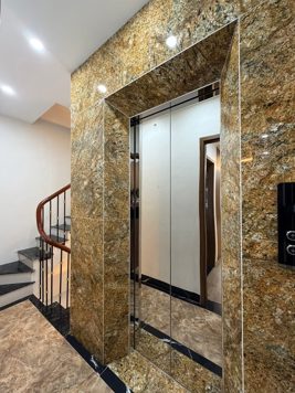 BÁN NHÀ ĐƯỜNG KHƯƠNG ĐÌNH. THANH XUÂN. 7 TẦNG. THANG MÁY.