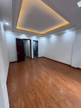 Bán nhà Hồ Tùng Mậu, ngõ thông,gara, kinh doanh, hiếm 15 tỷ nhỉnh