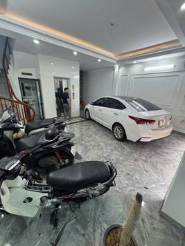 BÁN NHÀ ĐƯỜNG BÙI XƯƠNG TRẠCH. THANH XUÂN. 6 TẦNG. THANG MÁY. GARA Ô TÔ. KINH DOANH.