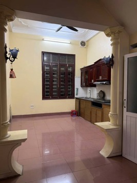 BÁN NHÀ LONG BIÊN NGÔ GIA TỰ – Ô TÔ VÀO NHÀ – NGÕ  Ô TÔ-THÔNG – 50M², 4 TẦNG . MT 3.6M – 12.9 TỶ