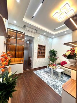 💥💥CHỈ 2X TỈ CẦM NGAY SỔ ĐỎ CĂN HỘ TẬP THỂ NGUYỄN TRÃI – ĐỐI DIỆN VIN CAO XÀ LÁ 45M 2 NGỦ 1 VS