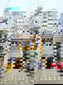 BÁN TÒA NHÀ CHDV PHỐ ĐỘI CẤN. BA ĐÌNH. 100M2 - 9 TẦNG. THANG MÁY. 18 CĂN HỘ KHÉP KÍN.