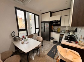 Nguyễn Văn Cừ Lô góc – Gara- 7 tầng – Thang máy… mà giá chưa tới 15 Tỷ ở Long Biên?