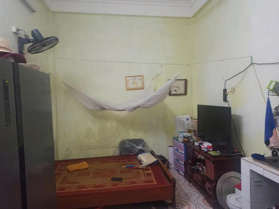 Bán gấp nhà 3 tầng mặt phố Lý Thường Kiệt, 41m2, mặt tiền rộng 3.5m, vị trí đẹp, kinh doanh,