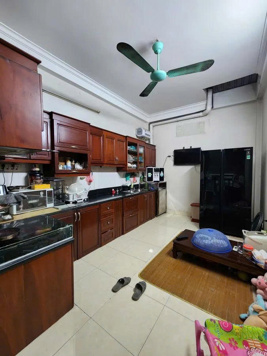 Hiếm nhà đẹp 5 tầng mặt phố Hoàng Công, 50m2, mặt tiền rộng 3.4m, vị trí đẹp, kinh doanh,