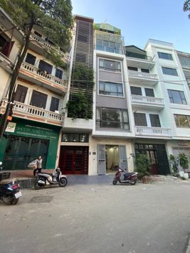 BÁN NHÀ ĐƯỜNG NGUYỄN CẢNH DỊ. LINH ĐÀM. 4 TẦNG. GARA Ô TÔ.