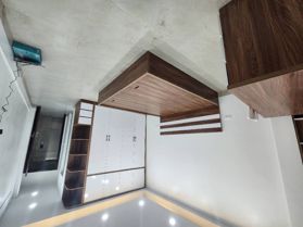 Bán nhà Xuân Thủy, 45m2, 6 tầng, thang máy, oto tránh 5m