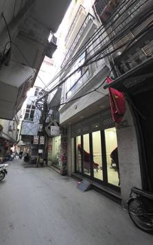 BÁN NHÀ MẶT NGÕ THỊNH QUANG. ĐỐNG ĐA. 7 TẦNG. THANG MÁY. KINH DOANH.