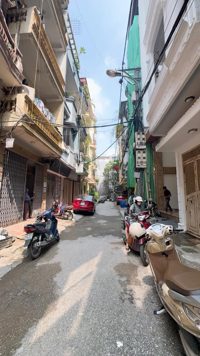 BÁN NHÀ MẶT NGÕ Ô TÔ TRÁNH ĐƯỜNG KIM ĐỒNG. 7 TẦNG. THANG MÁY. KINH DOANH.