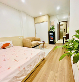 Giảng Võ 40m2 x 5 tầng thang máy - Ô TÔ ĐỖ CỬA - LÔ GÓC - CÁCH MẶT PHỐ 20m 