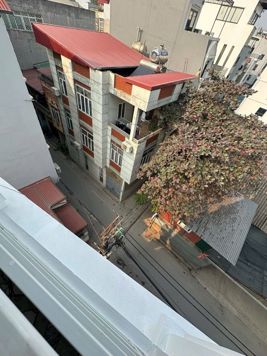 Bán nhà Đông Ngạc, 35m2, 5 tầng, mặt ngõ thông, kinh doanh, oto trán, vỉa hè 8 tỷ hơn