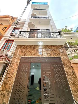 BÁN NHÀ ĐƯỜNG TRƯỜNG CHINH. 75M2 - 7 TẦNG. THANG MÁY. 12 PHÒNG KHÉP KÍN.