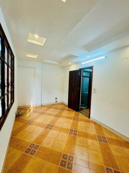 Hiếm nhà đẹp 6 tầng mặt đường Chiến Thắng, 19m2, mặt tiền rộng 5m, vị trí đẹp, kinh doanh sầm uất,