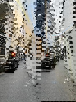 BÁN TÒA NHÀ CHDV ĐƯỜNG PHAN ĐÌNH GIÓT. 82M2 - 8 TẦNG. THANG MÁY. 22 PHÒNG KHÉP KÍN.