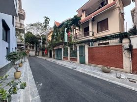 BÁN BIỆT THỰ KĐT ĐỊNH CÔNG. 150M2 - 4 TẦNG. MT 10M.