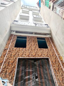 BÁN TÒA NHÀ CHDV ĐƯỜNG MINH KHAI. 100M2 - 7 TẦNG. THANG MÁY. 21 PHÒNG KHÉP KÍN.