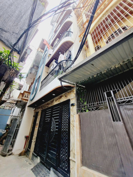 BÁN TÒA NHÀ CHDV ĐƯỜNG HOÀNG VĂN THÁI. 70M2 - 6 TẦNG. THANG MÁY. 19 PHÒNG KHÉP KÍN.